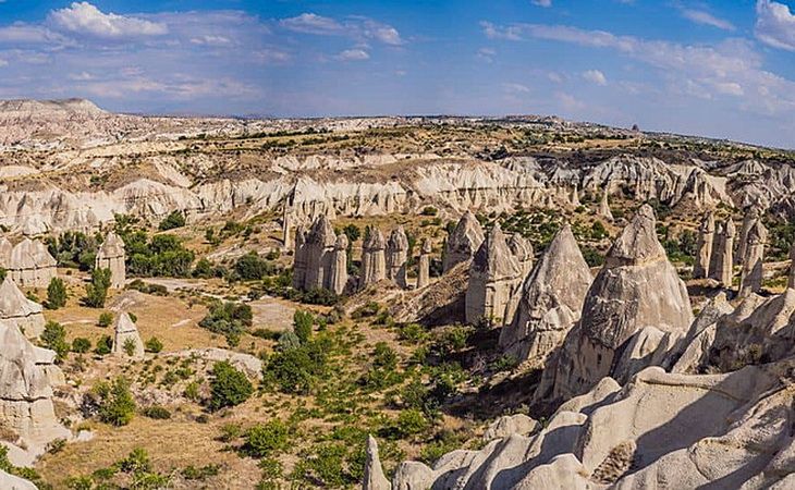 Каппадокия — сказочный регион Турции: полеты на воздушных шарах и уникальные пейзажи. Туры из Узбекистана